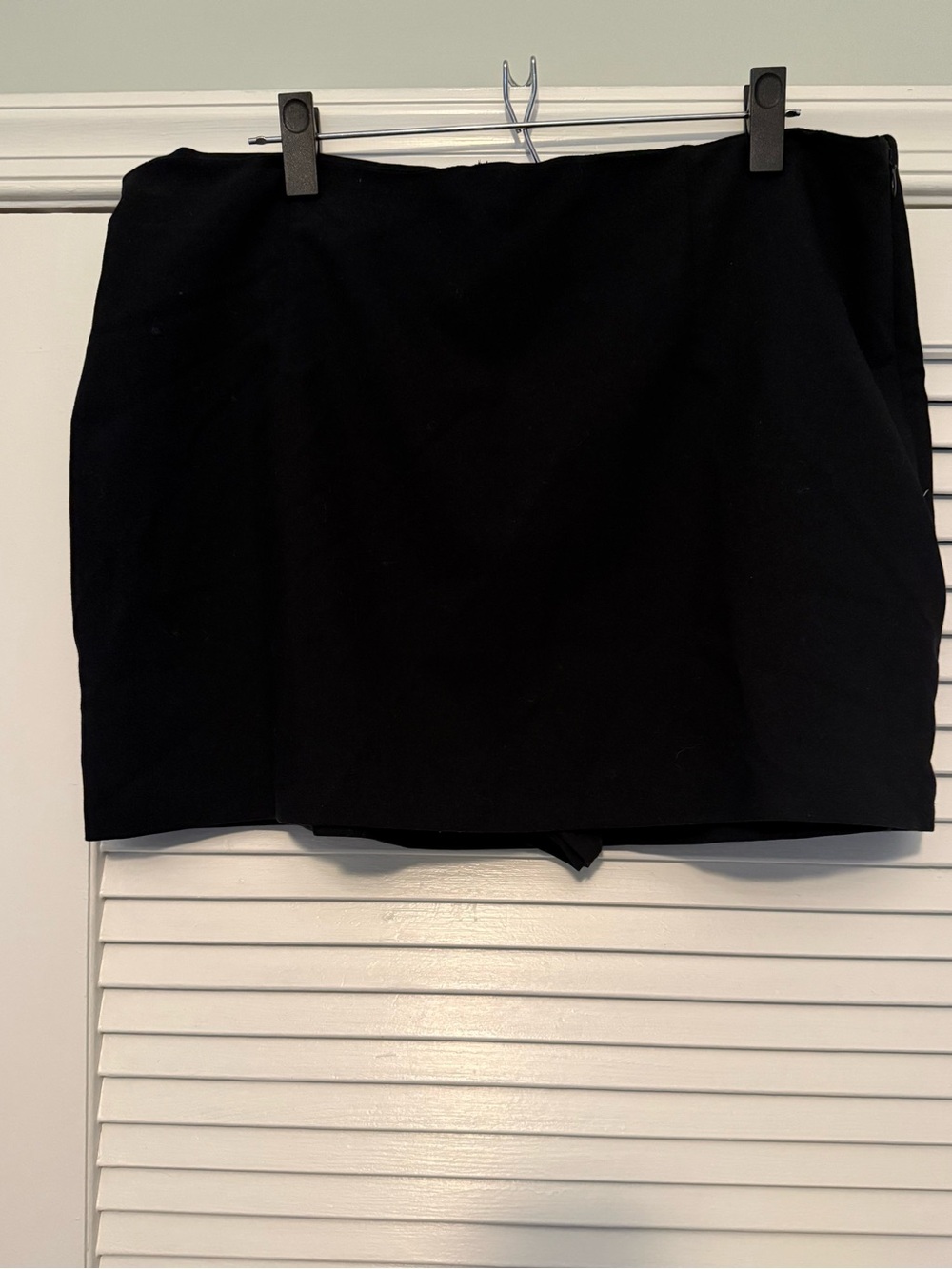 Abercrombie Black Women's Mini Skort